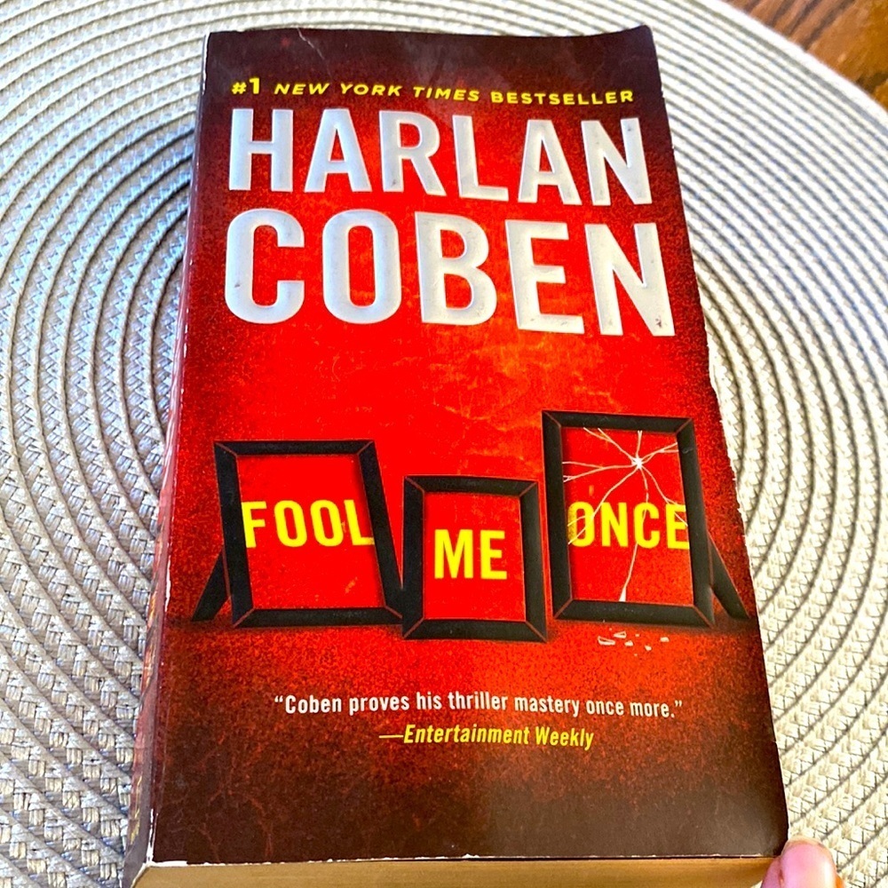 FOOL ME ONCE HARLAN COBEN CRIME THRILLER - PAPER BACK good - fair